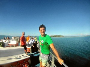 Durante una de sus excursiones a Green Island, y la barrera de coral. 