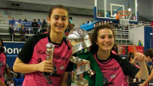 Alba Prieto y Andrea Alcántara han visto coronada su gran temporada con esta llamada de la Federación. / Foto: www.cbconquero.es.