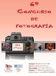 Cartel del concurso de fotografías 'El Agua y la Agricultura de los Frutos Rojos'. 