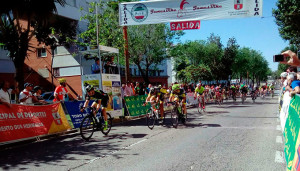 Imagen de la carrera en Dos Hermanas, donde el Monferve La Palma también destacó.