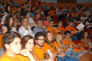 Estudiantes en la Facultad de Derecho de la Universidad de Huelva.