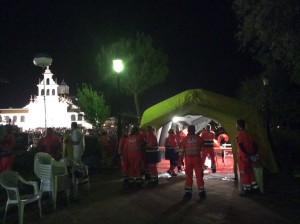 Personal de Emergencia sigue pendiente del desarrollo de la procesión.