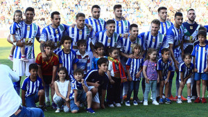 El último once del Recre en esta temporada, ante el Betis en el amistoso de homenaje a la afición. / Foto: Josele Ruiz.