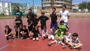 Los babys siguen disfrutando del baloncesto.