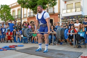 El ruso Kirill Serychev ha batido el récord de unos Juegos Europeos de Policías y Bomberos al levantar 310 kg.