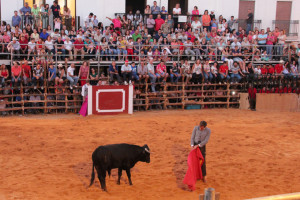  Emilio Molina lidiando al de Acosta.