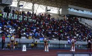 El XII Meeting Iberoamericano de Atletismo congregó a un buen número de aficionados en el estadio que lleva el nombre de Emilio Martín. / Foto: Josele Ruiz.