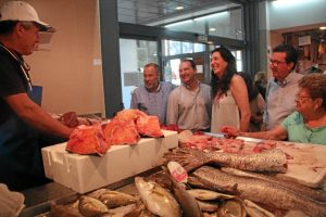 Visita de Loles López, candidata número 1 del PP al Senado por Huelva, al municipio de Cartaya.