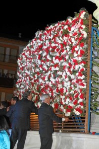 Momento de la ofrenda floral.