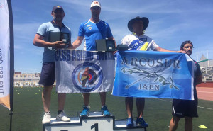 Miguel Ángel Medina, en el podio del Campeonato de Andalucía.