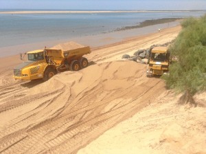 Obras de emergencia realizadas en la playa de El Portil.