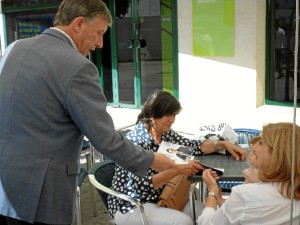 El candidato número 2 al Congreso por los populares onubenses hizo un llamamiento al voto útil para formar gobierno.