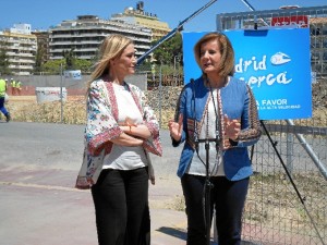 En su visita, las populares han recalcado su apoyo a las infraestructuras onubenses.