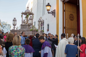 Otro momento de la procesión.