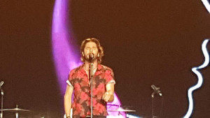 Manuel Carrasco, en un momento del concierto. / Foto: María Luisa Núñez García. 