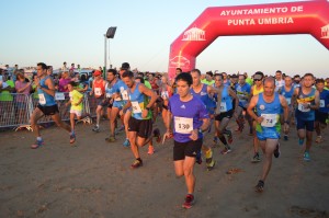 La participación en esta ya tradicional carrera benéfica ha sido muy numerosa