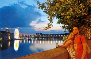 En Toulouse, disfrutando de los atardeceres desde el río Garonne.