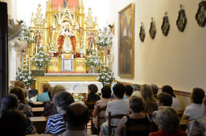 La patrona de Moguer permanecerá una semana con las Hermanas.