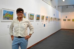 Andrés Espuelas inaugura en Punta Umbría la muestra 'Mi Huelva'.