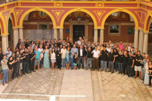 El niño ya había tocado en anteriores ediciones del encuentro que organiza la Escuela de su padre.