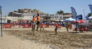 El Circuito Provincial de Voley Playa llega a su fin este sábado en Matalascañas.