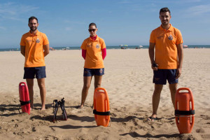 Voluntarios de Protección Civil en Ayamonte.