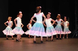 Las niñas de la academia de baile.