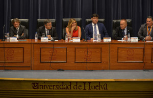 La presidenta de la Junta ha inaugurado el Congreso.