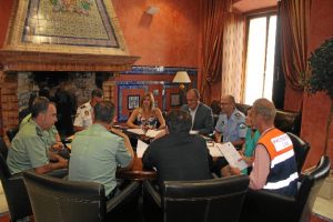 Un momento de la Junta Local de Seguridad celebrada en La Palma del Condado. 