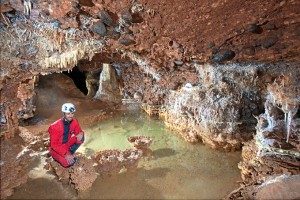 Cueva de Fuentemolinos (Burgos). / Foto: Paco Hoyos.