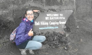 Un momento durante la escalada al Monte Batur, un volcán aún activo en la isla de Bali