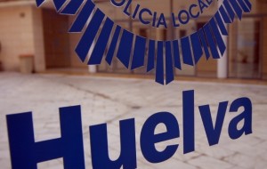 La policía local de Huelva desarrolla una actividad especial para las Fiestas de la Cinta.