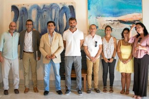 Foto de familia realizada durante el acto en el que se dieron a conocer los nombres de los premiados.