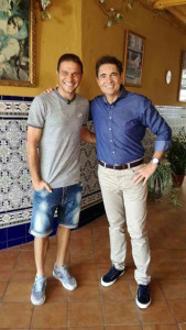 El presentador, con Joaquín.