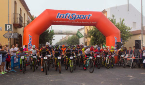 Unos 2.200 ciclistas han tomado parte en la prueba de Paterna.