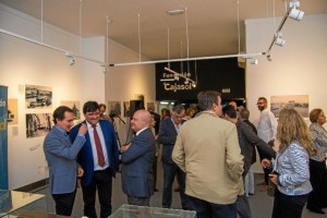 Un momento de la inauguración de la muestra. / Foto: Pablo Sayago. 