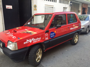 Uno de los coches que utilizarán en las carreras.