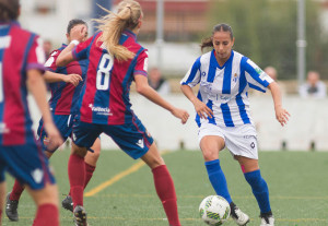 Tras sumar tres empates consecutivos, las onubenses quieren una victoria en Canarias. / Foto: www.lfp.es.