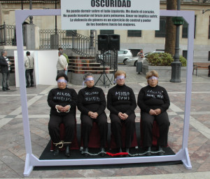 Representación de 'Imágenes para romper el silencio'.