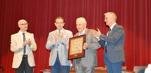 Momento de la entrega del premio Mecenas literatura Andaluza.