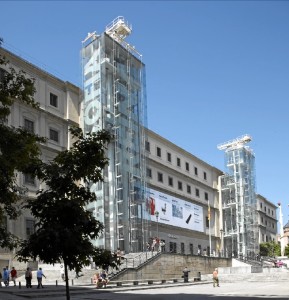 Sus obras se cuelgan en las paredes de centros tan destacados como el Museo de Arte Contemporáneo Reina Sofía de Madrid. / Foto: www.museoreinasofia.es