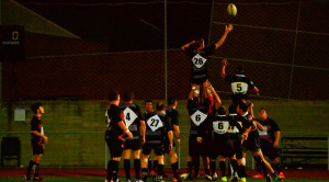 El Instituto Británico Huelva Rugby Unión sacó adelante su partido en Cartaya. / Foto: C. Verdier.