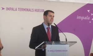 Javier Peña, director de la terminal.