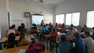 Un momento del taller 'Despierta en corto', desarrollado en el IES Dolmen de Soto. 