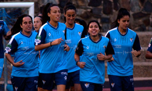 Las jugadoras del Sporting, durante un entrenamiento.