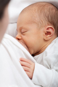 La lactancia materna es otro de los aspectos analizados por Pilar Tierra.