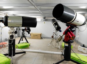 Imagen de los telescopios del Observatorio.