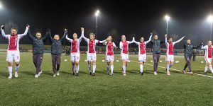 El potente Ajax femenino será el rival de las onubenses este miércoles.