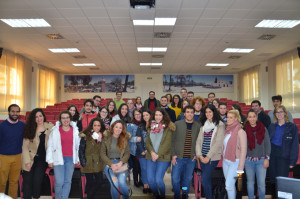 Visita de alumnos de la UHU.