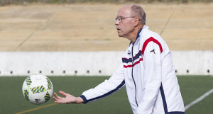 Antonio Toledo, entrenador actual del Sporting de Huelva, fue uno de los artífices de aquel gran Cortegana.